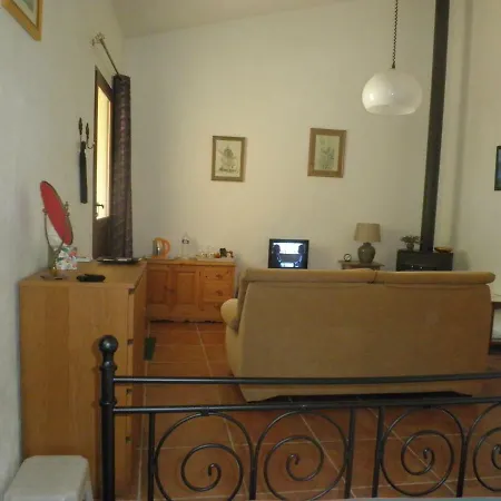 Bed & Breakfast Au Pont Romain Caunes-Minervois